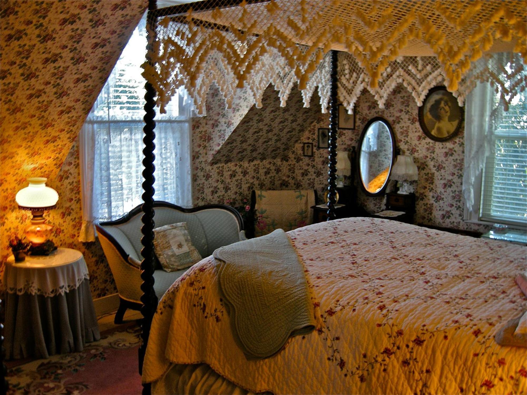 The Old Tower House Bed & Breakfast North Bend Exterior foto