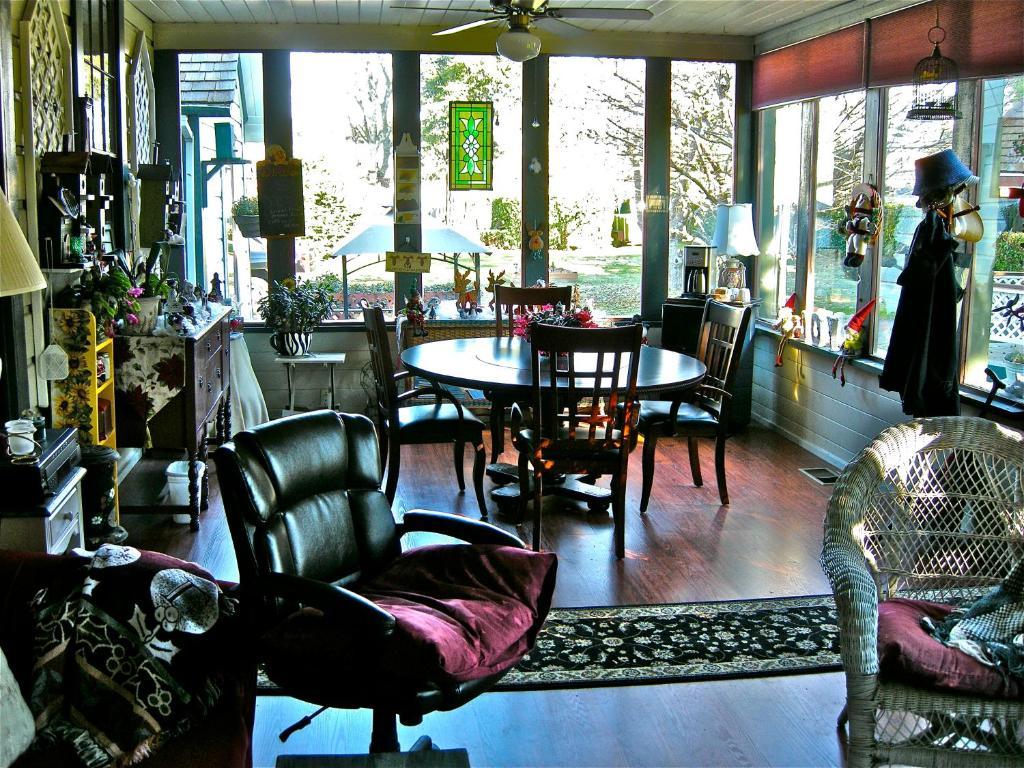 The Old Tower House Bed & Breakfast North Bend Exterior foto