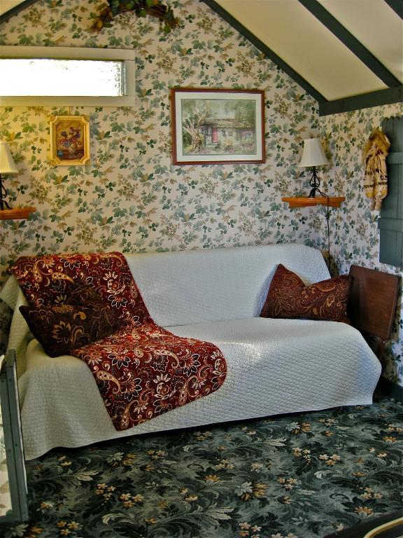 The Old Tower House Bed & Breakfast North Bend Habitación foto